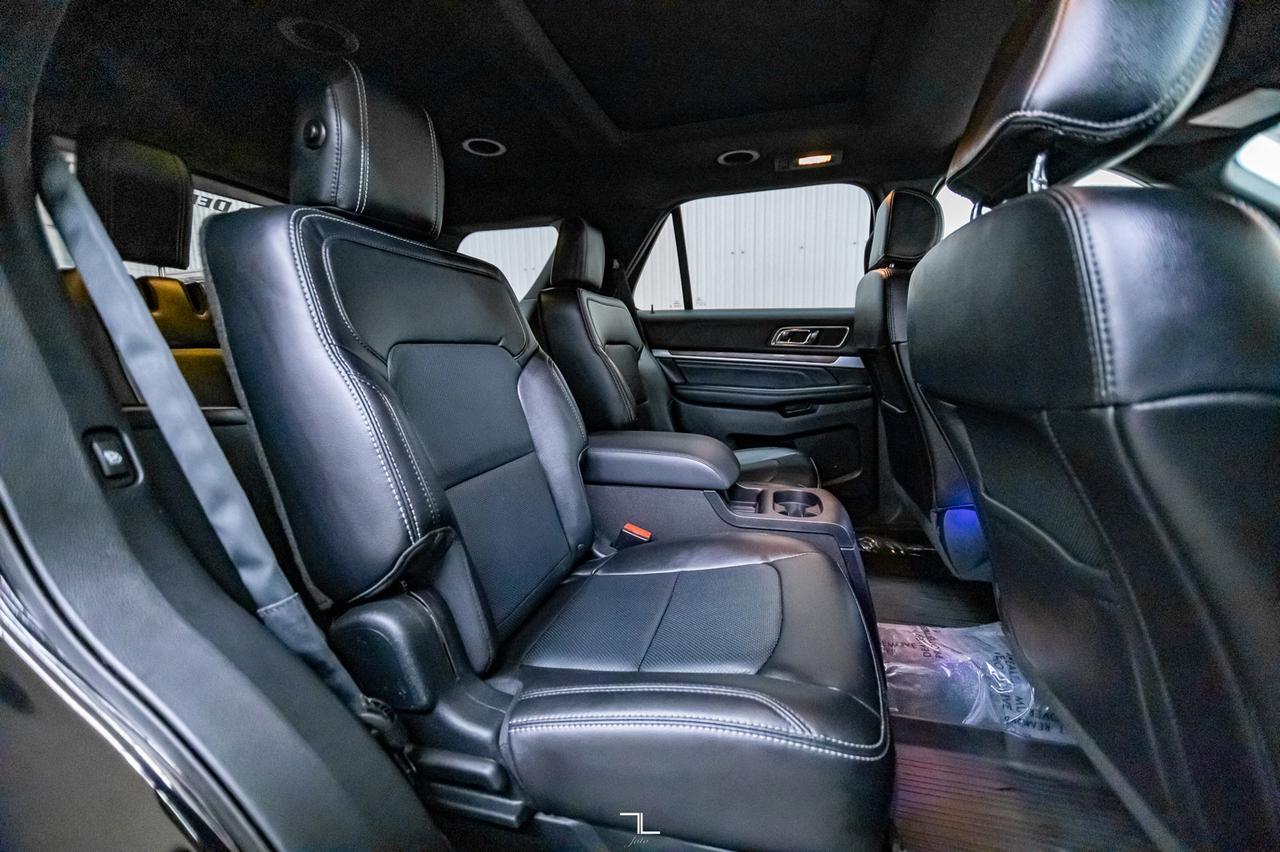 2017 Ford Explorer AWD Limited Leather Roof Nav BCam Red Deer AB