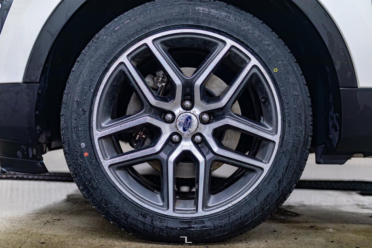 2017 Ford Explorer AWD Sport Leather Roof Nav BCam Red Deer AB