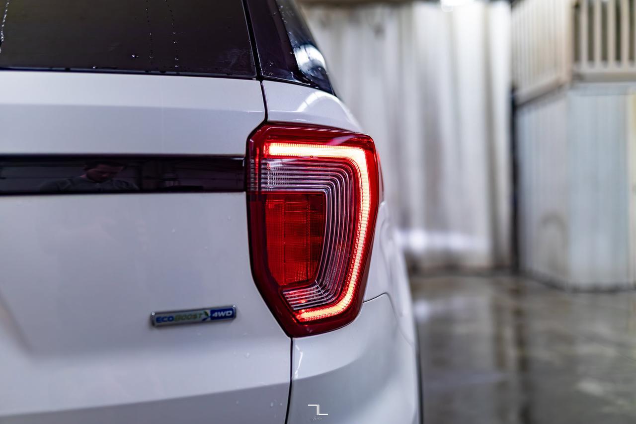 2017 Ford Explorer AWD Sport Leather Roof Nav BCam Red Deer AB