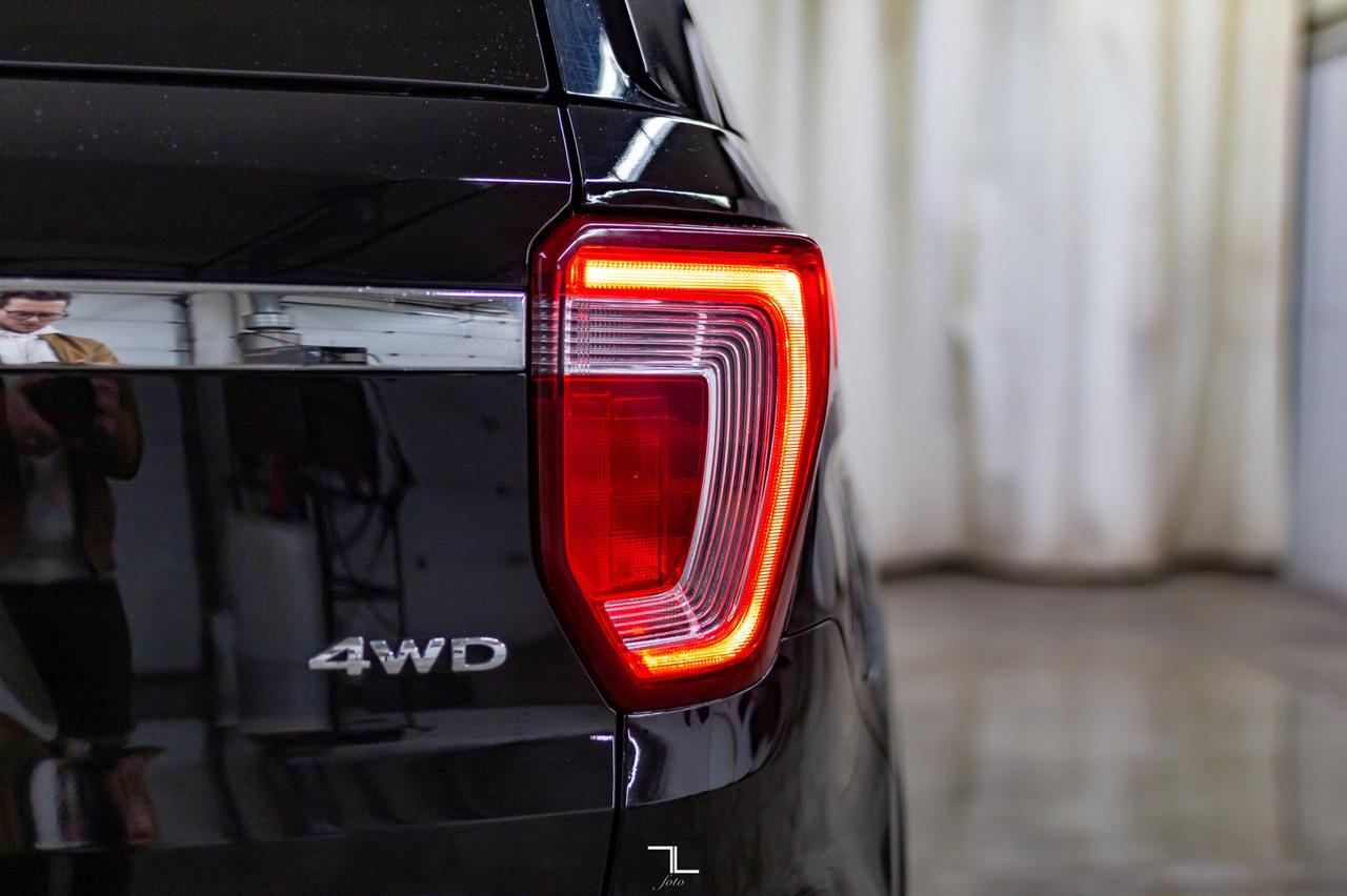 2017 Ford Explorer AWD XLT Leather Nav BCam Red Deer AB