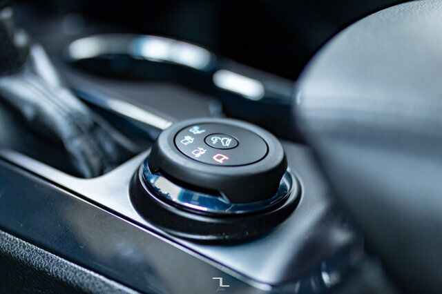 2017 Ford Explorer AWD XLT Leather Nav BCam Red Deer AB