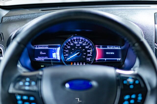 2017 Ford Explorer AWD XLT Leather Nav BCam Red Deer AB