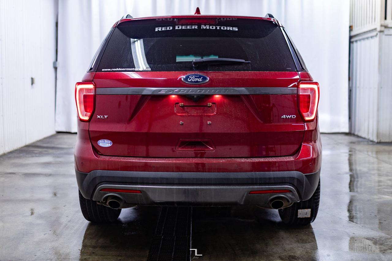 2017 Ford Explorer AWD XLT Leather Roof Nav BCam Red Deer AB