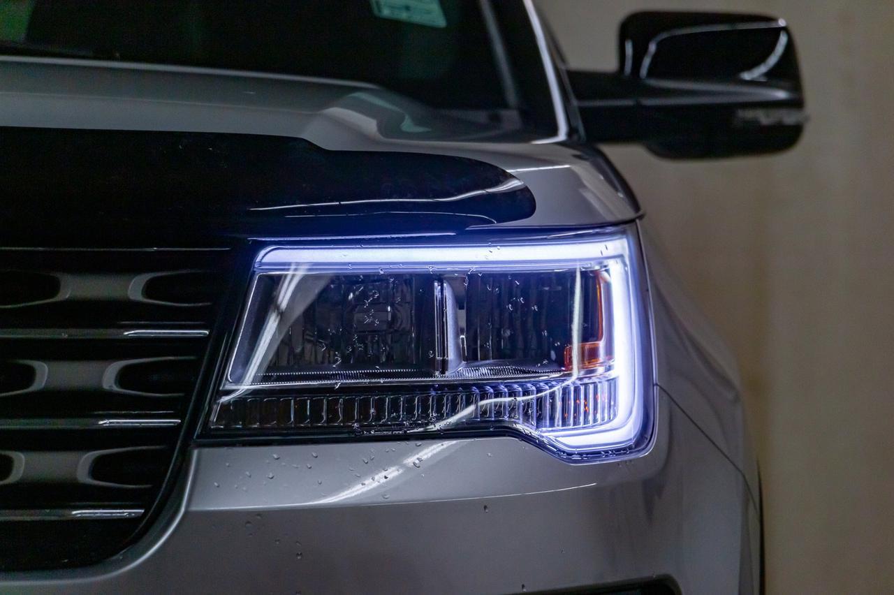 2017 Ford Explorer AWD XLT Leather Roof Nav BCam Red Deer AB