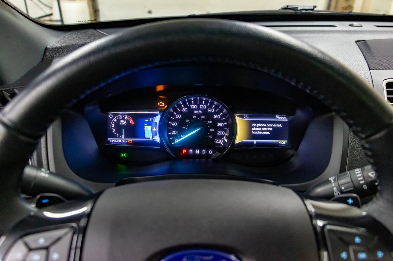 2017 Ford Explorer AWD XLT Leather Roof Nav BCam Red Deer AB