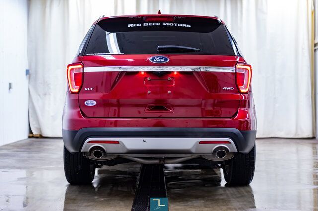 2017 Ford Explorer AWD XLT Leather Roof Nav BCam Red Deer AB
