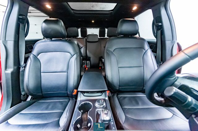 2017 Ford Explorer AWD XLT Leather Roof Nav BCam Red Deer AB