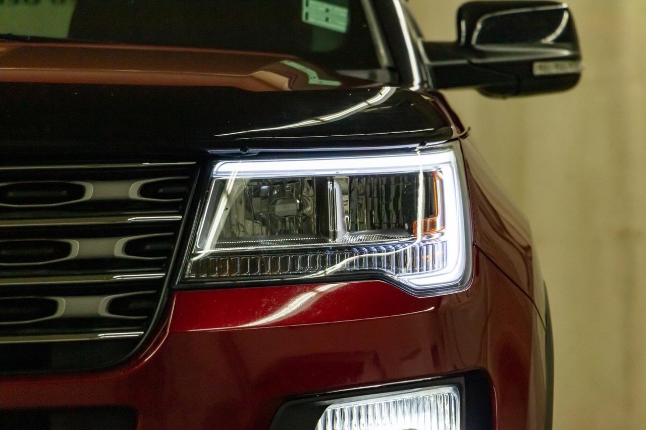 2017 Ford Explorer AWD XLT Nav BCam 3rd Row Red Deer AB