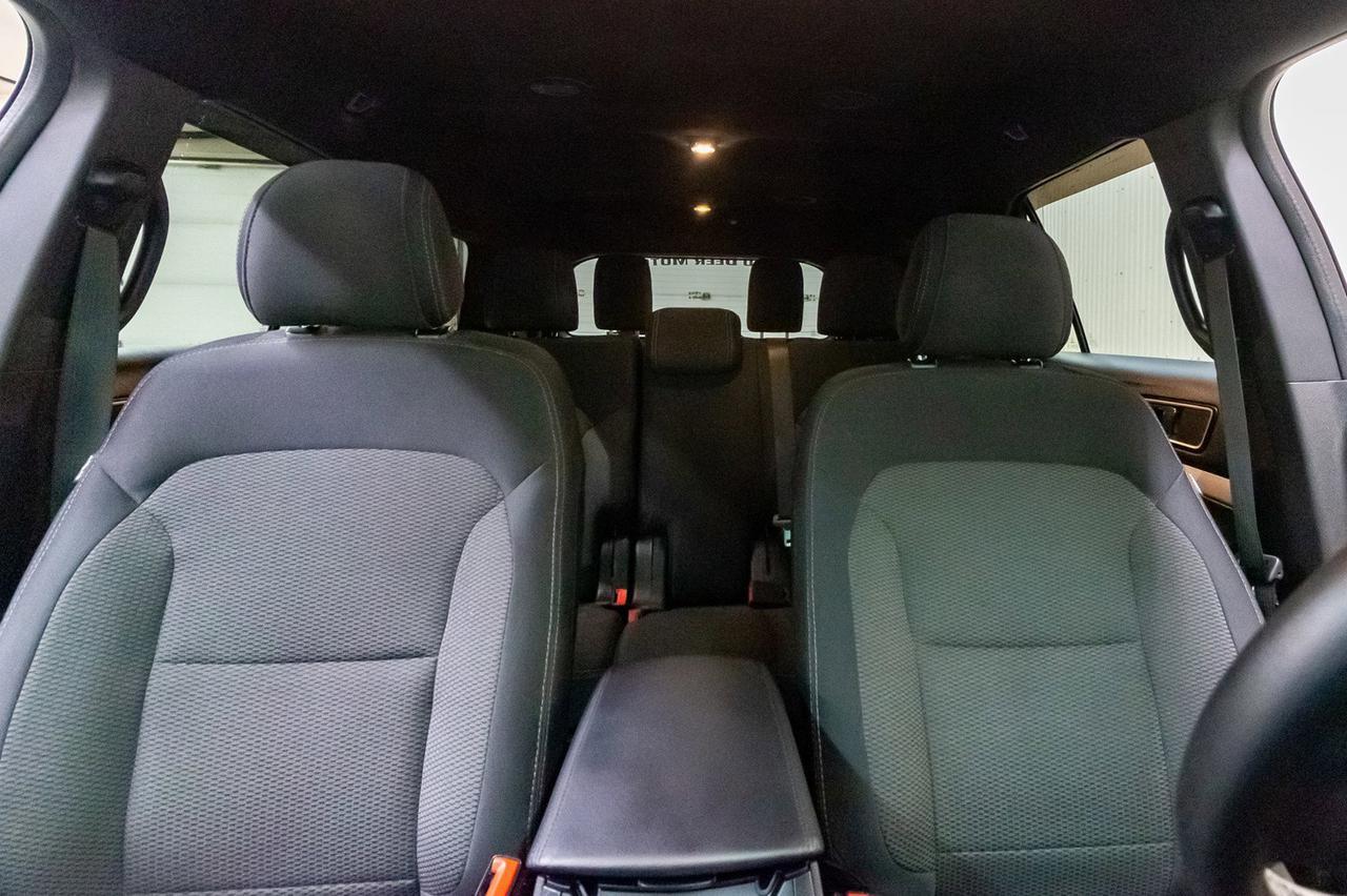 2017 Ford Explorer AWD XLT Nav BCam 3rd Row Red Deer AB