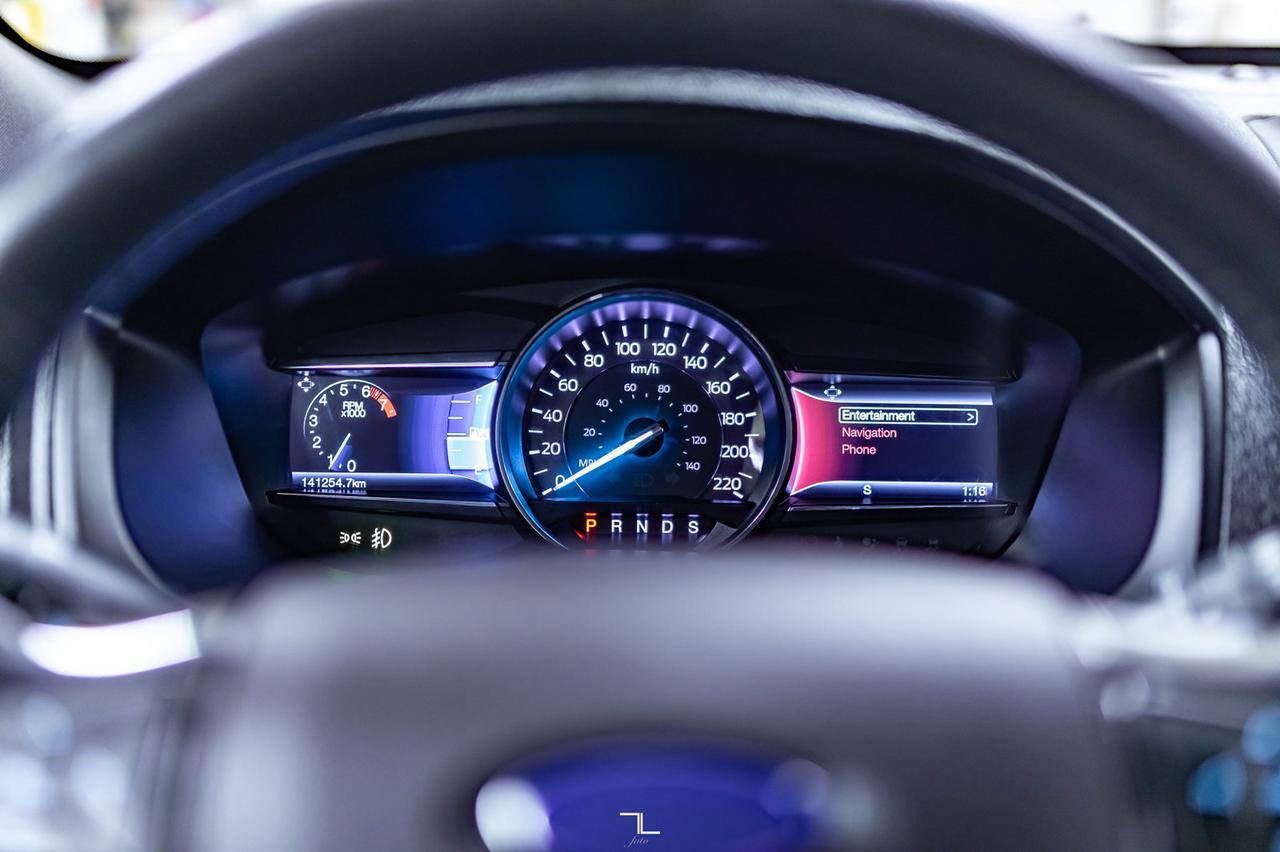 2017 Ford Explorer AWD XLT Nav BCam Third Row Red Deer AB