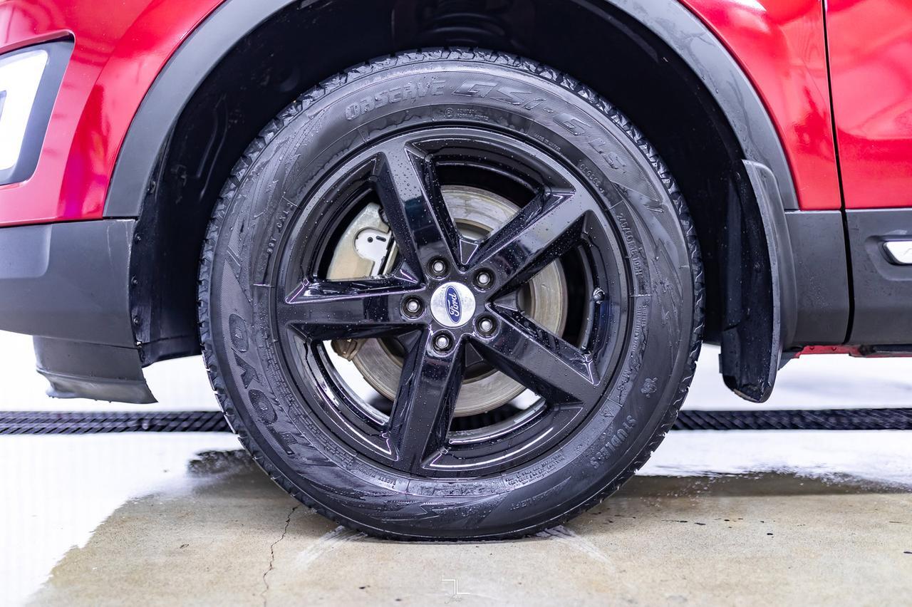 2017 Ford Explorer AWD XLT Nav BCam Third Row Red Deer AB