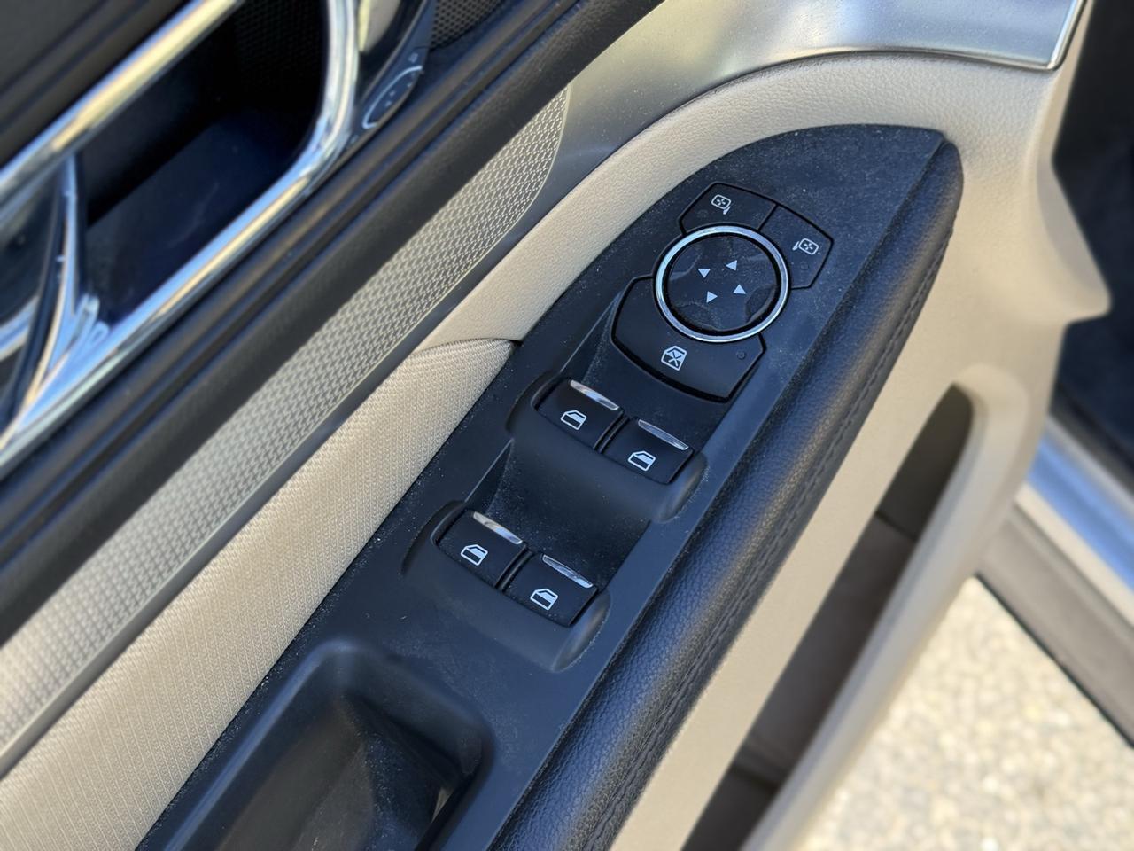 2017 Ford Explorer Base Crestwood KY
