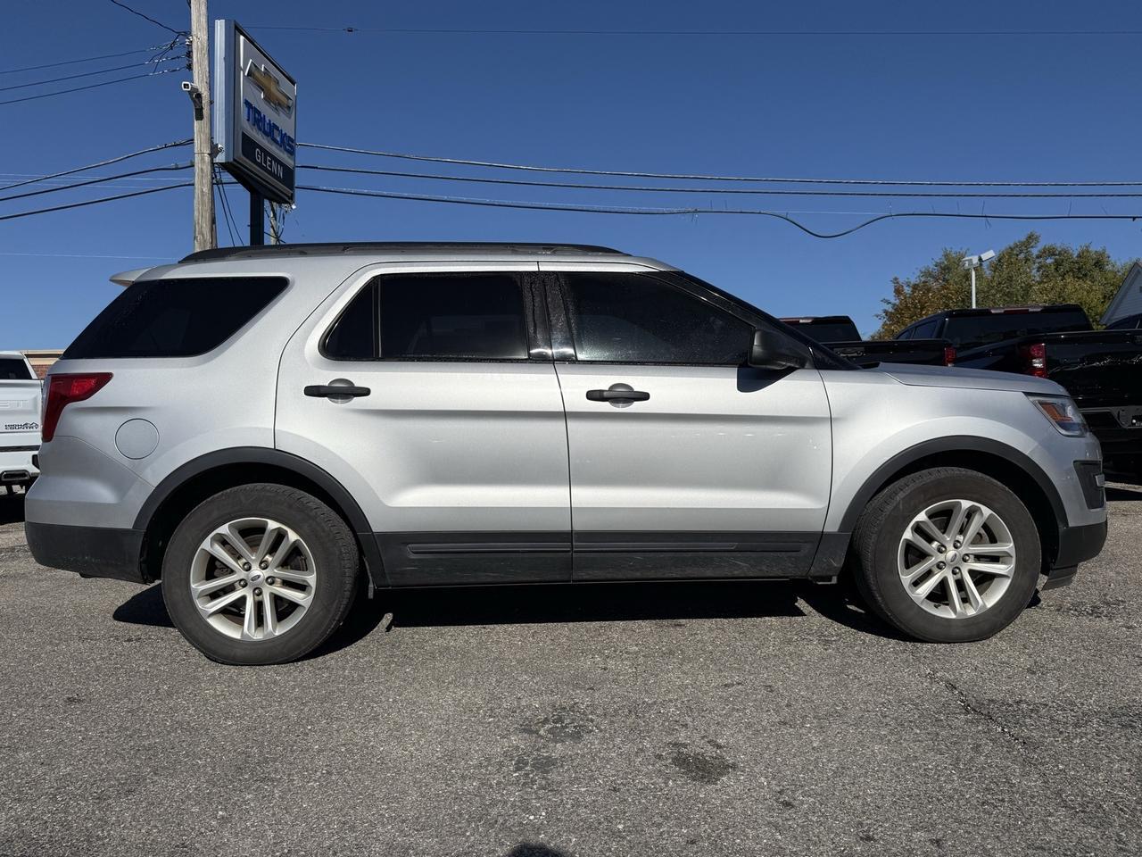 2017 Ford Explorer Base Crestwood KY