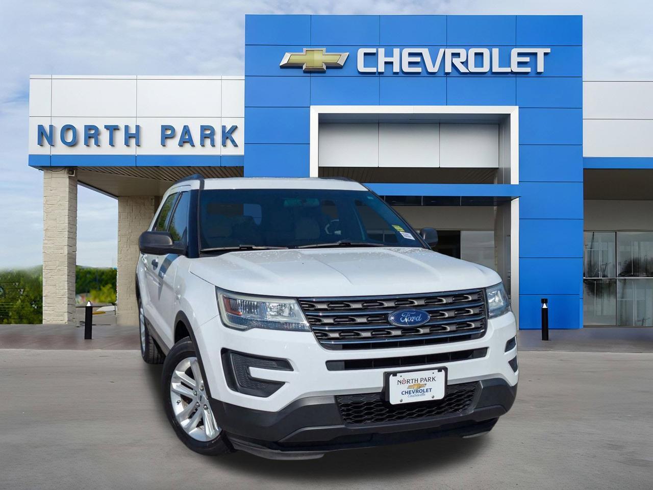 2017 Ford Explorer Base
