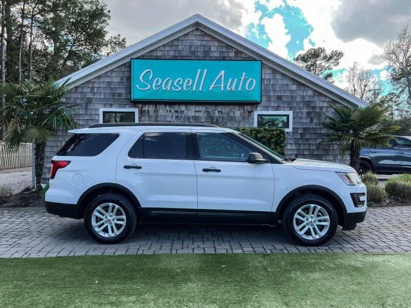 2017 Ford Explorer Base