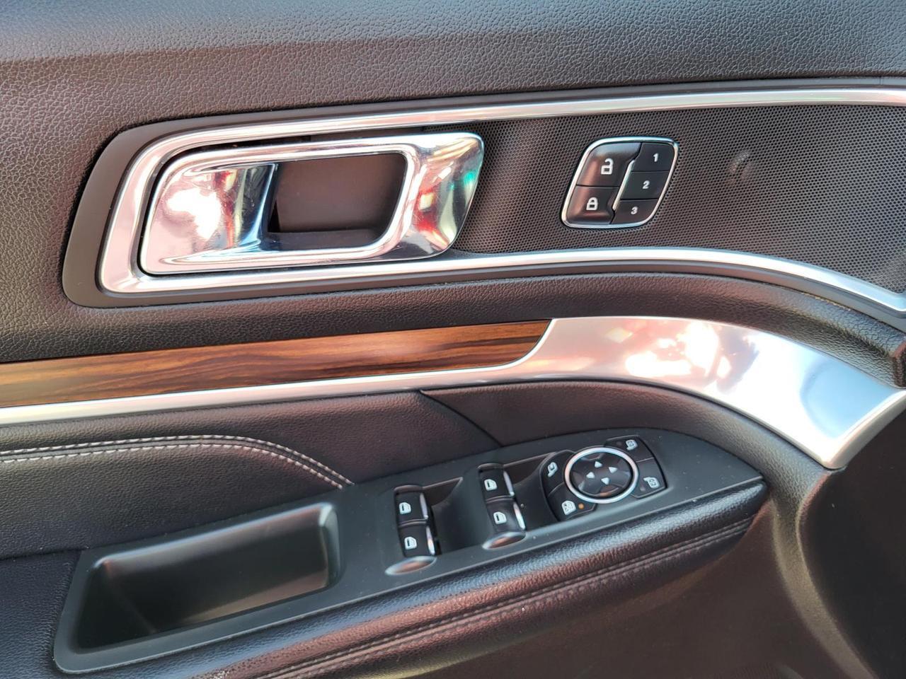 2017 Ford Explorer Limited 4WD Beeville TX