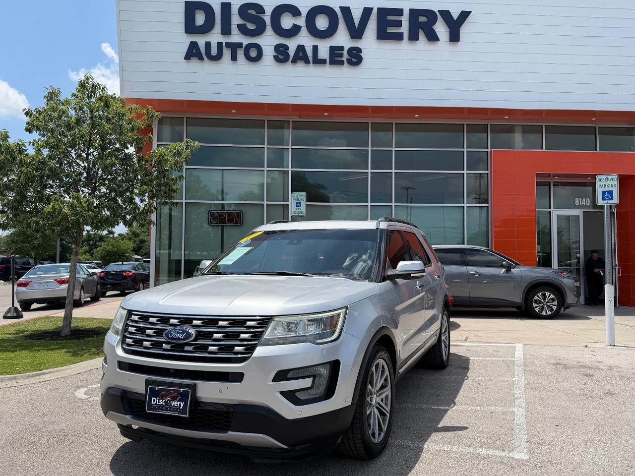 2017 Ford Explorer Limited FWD's photo