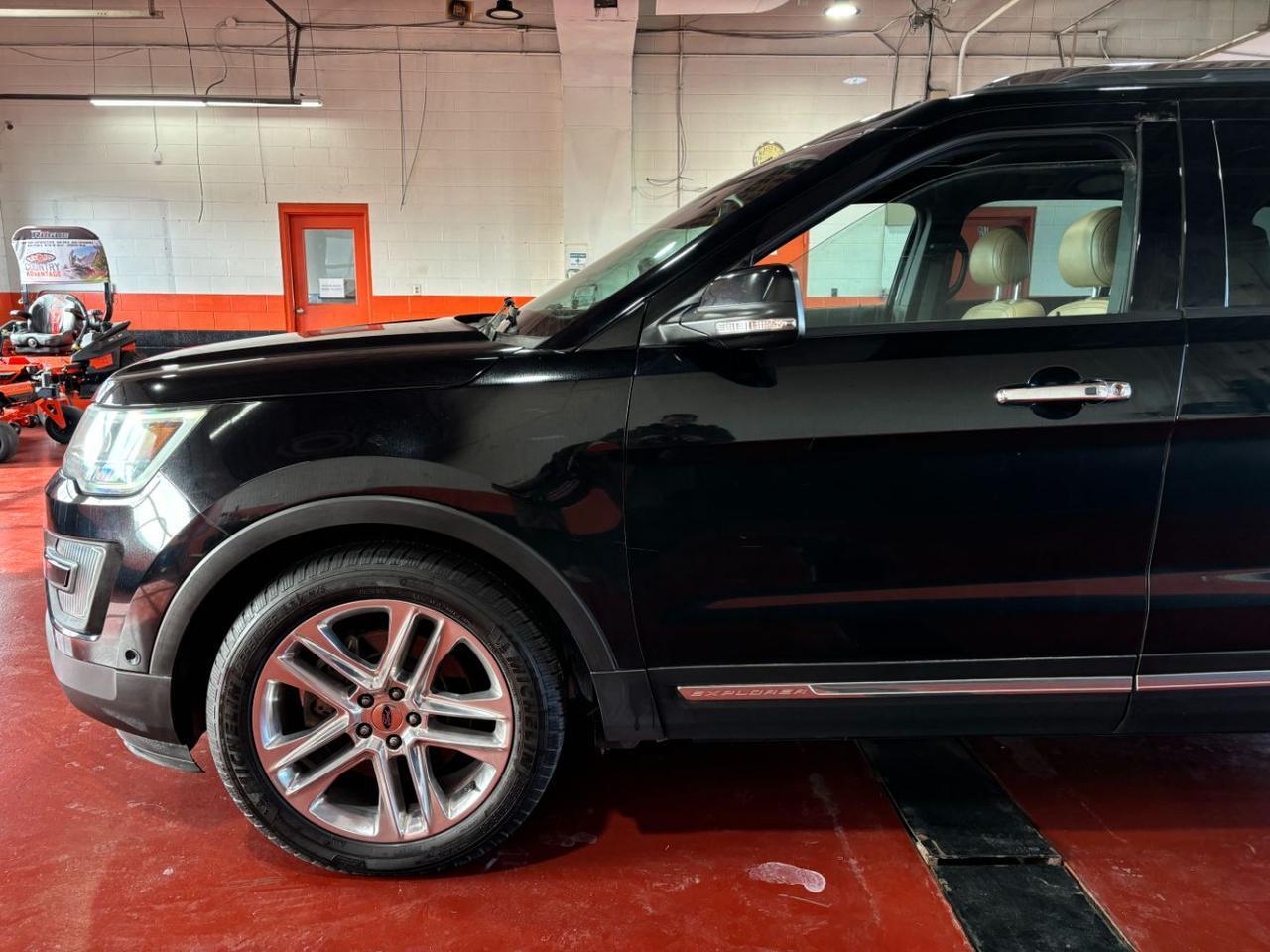 2017 Ford Explorer Limited Franklin OH
