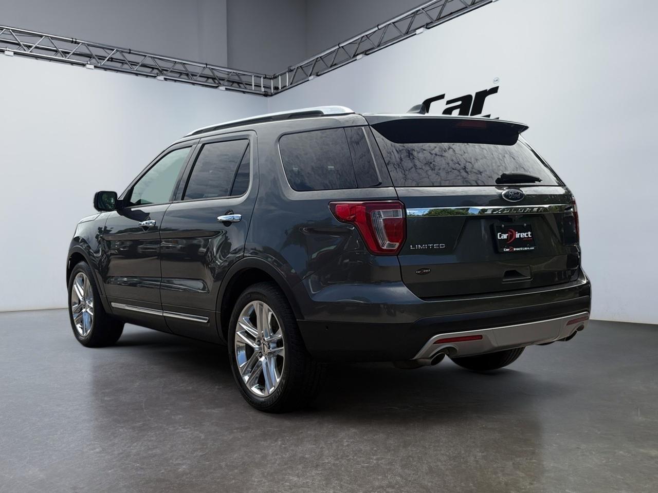 2017 Ford Explorer Limited, POWER LIFTGATE, ROOF RACKS, PANORAMIC MOONROOF, NAVIGATION, HEATED FRONT & REAR SEATS, POWER 3RD ROW SEATING, BLUETOOTH, CLEAN CARFAX, LOW MILEAGE, EXPLORE THE ROAD IN THIS FORD! Virginia Beach VA