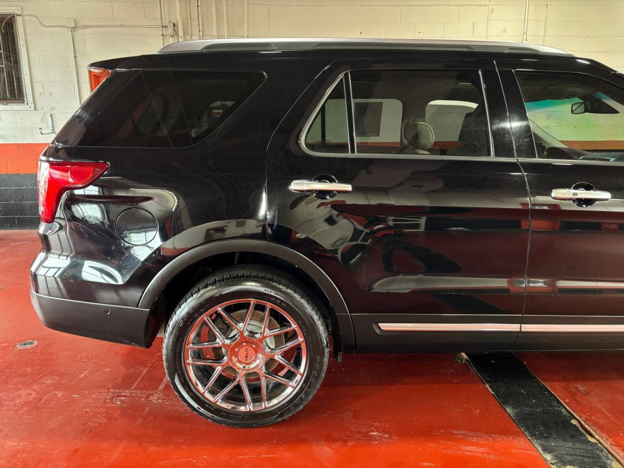 2017 Ford Explorer Platinum Franklin OH
