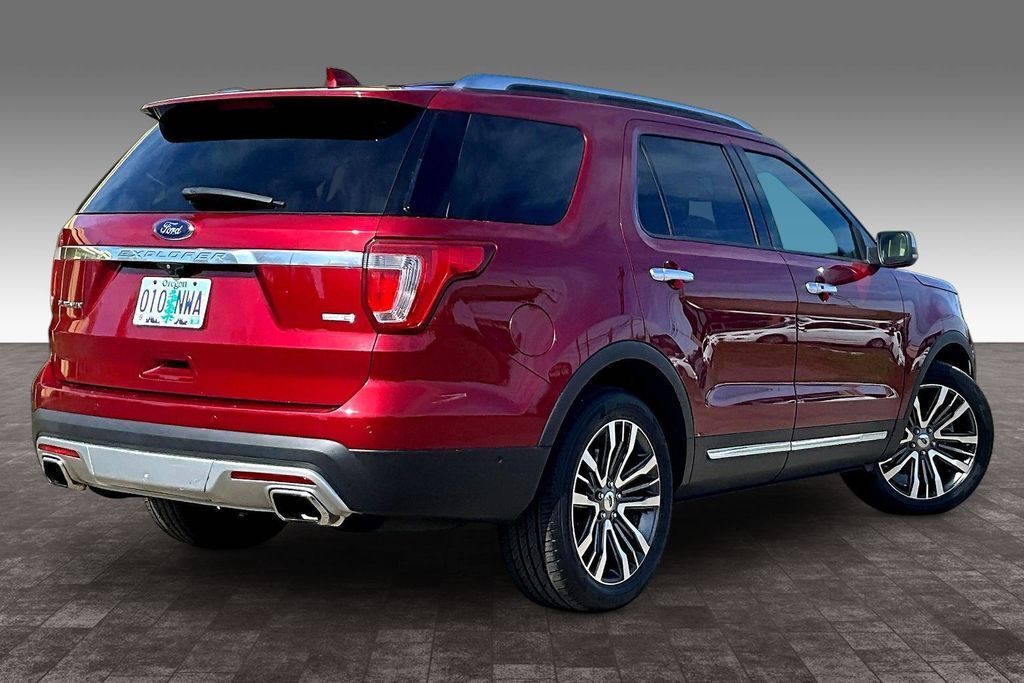 2017 Ford Explorer Platinum OR