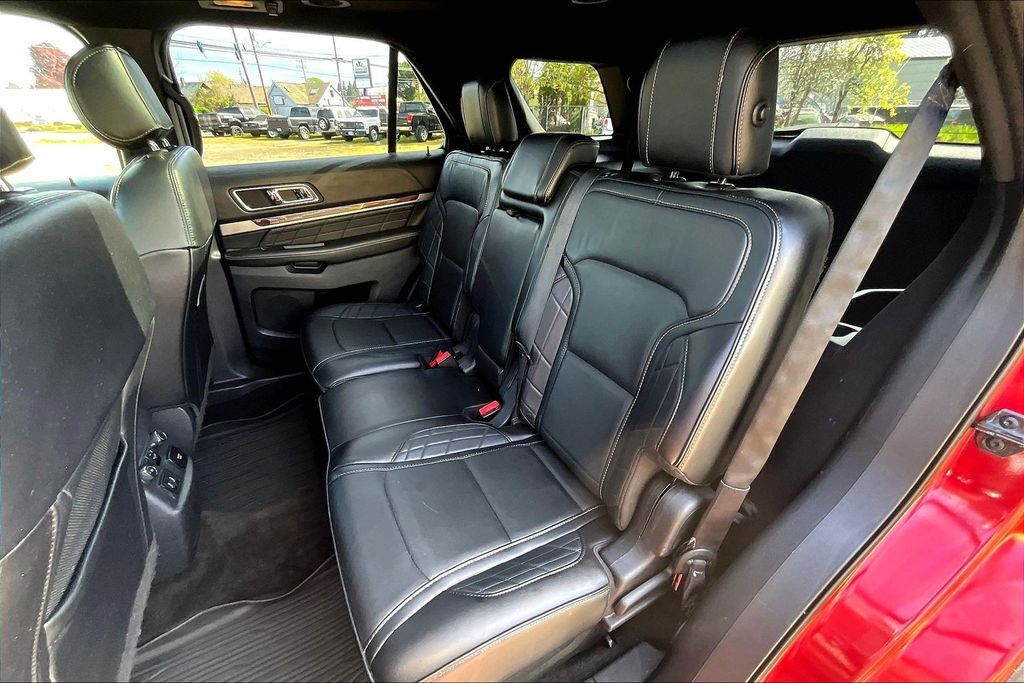 2017 Ford Explorer Platinum OR