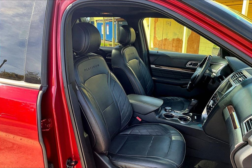 2017 Ford Explorer Platinum OR