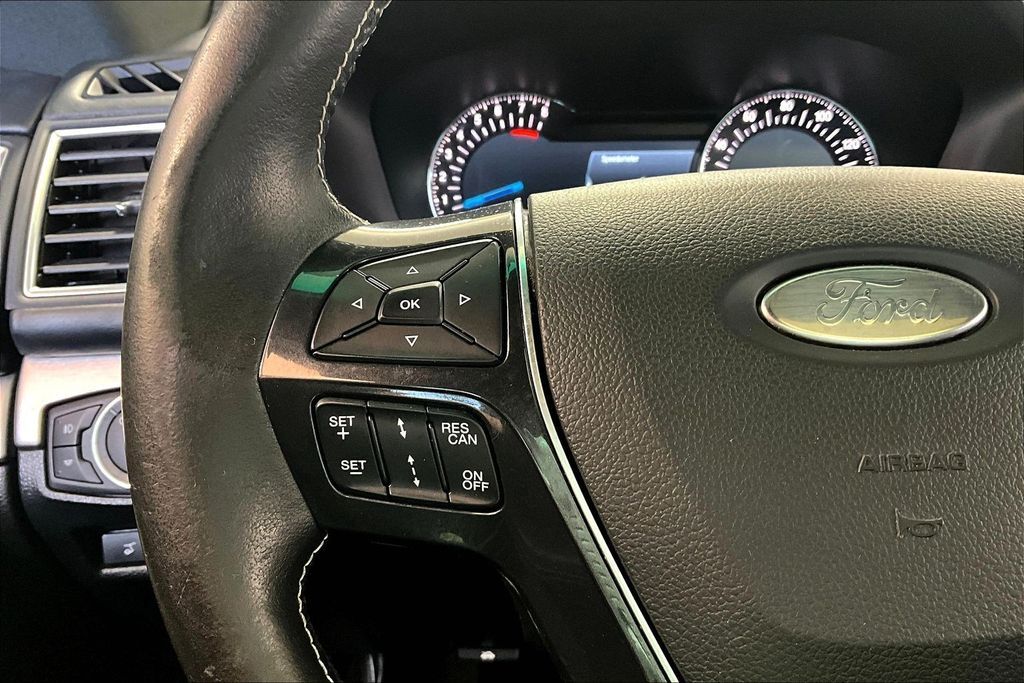 2017 Ford Explorer Platinum OR