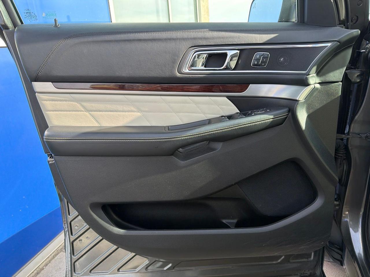 2017 Ford Explorer Platinum Bend OR