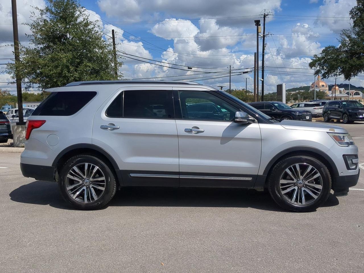 2017 Ford Explorer Platinum