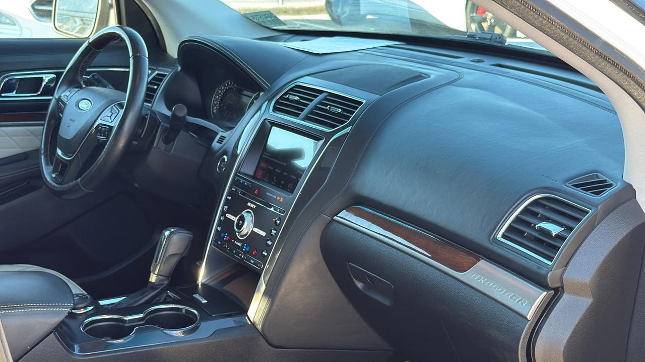 2017 Ford Explorer Platinum New Braunfels TX