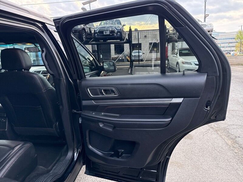 2017 Ford Explorer Sport 4WD w/ Equipment Group 400A Arlington VA