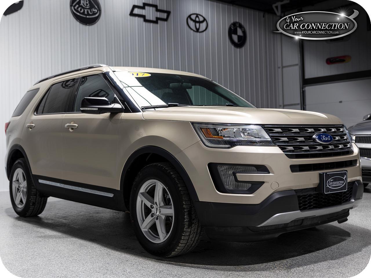 2017 Ford Explorer XLT 4WD 7-Passenger