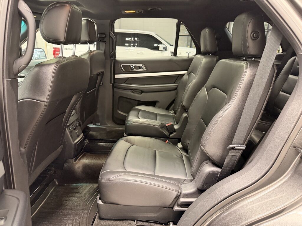 2017 Ford Explorer XLT 4WD Minocqua WI