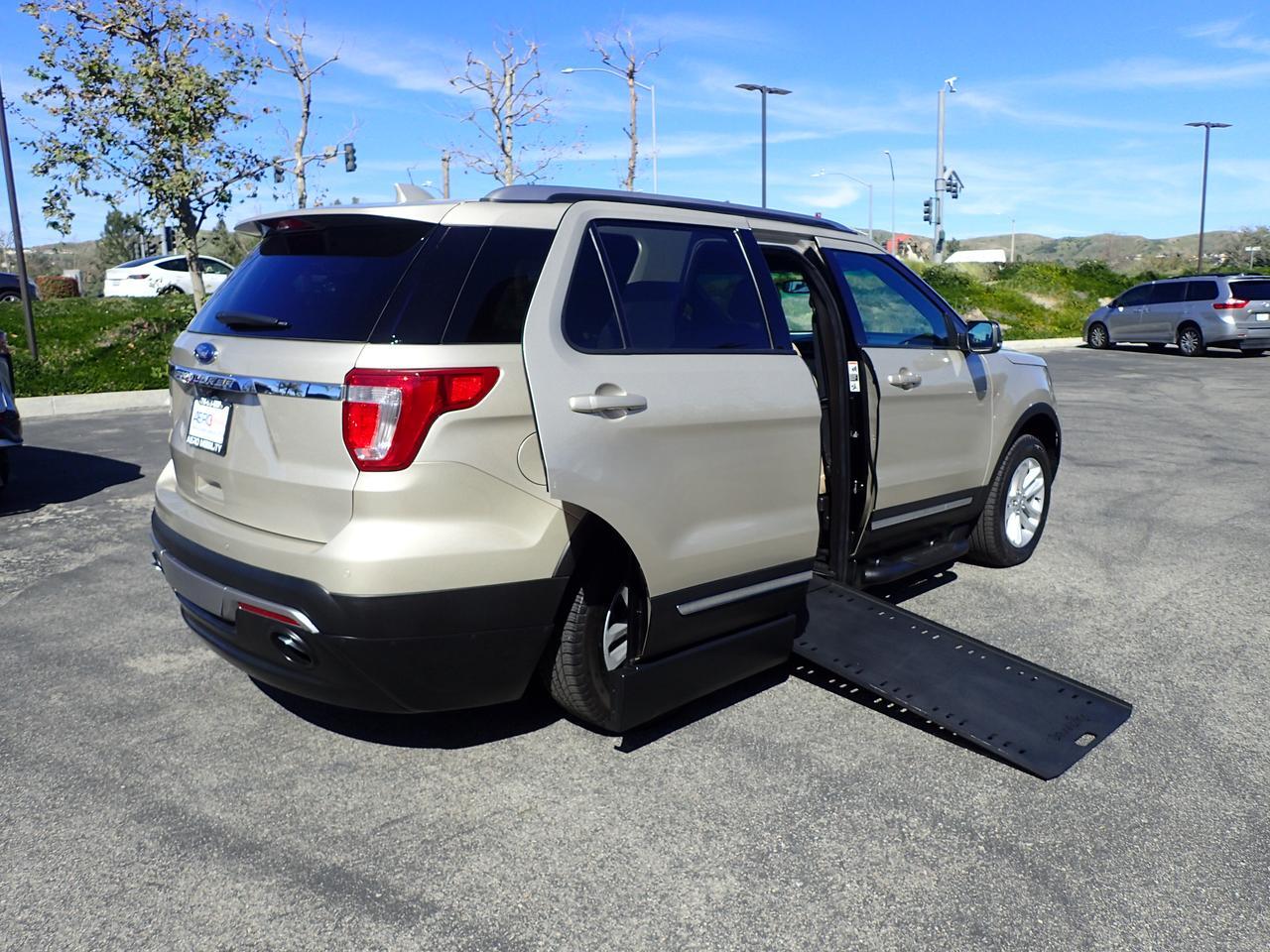 2017 Ford Explorer XLT Anaheim CA