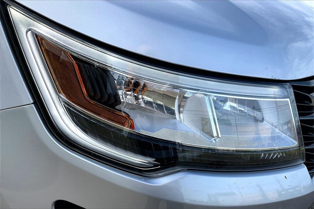 2017 Ford Explorer XLT OR