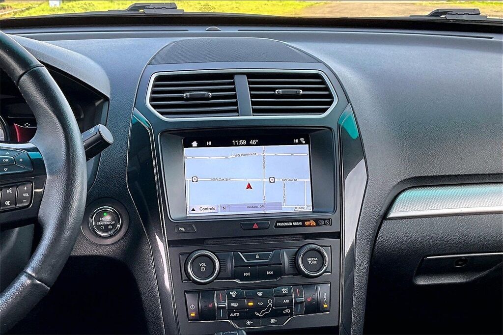 2017 Ford Explorer XLT OR