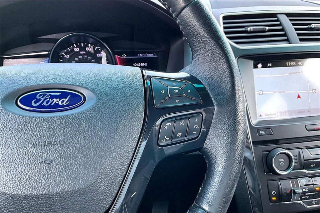 2017 Ford Explorer XLT OR