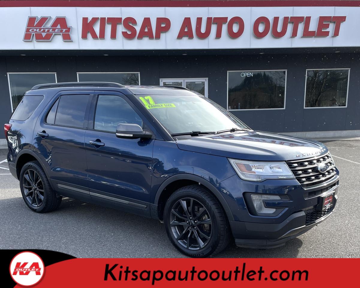 2017 Ford Explorer XLT Sport Utility 4D