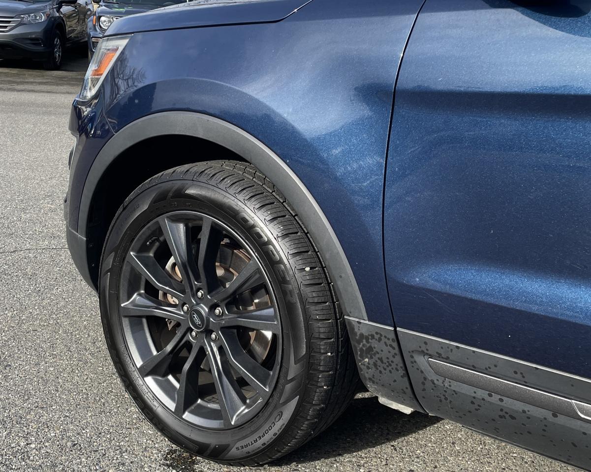 2017 Ford Explorer XLT Sport Utility 4D