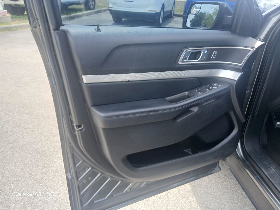 2017 Ford Explorer XLT Sport Utility 4D Maitland FL