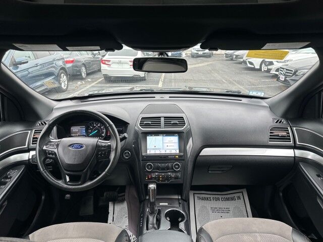 2017 Ford Explorer XLT Worcester MA 2017 Ford Explorer XLT Worcester MA
