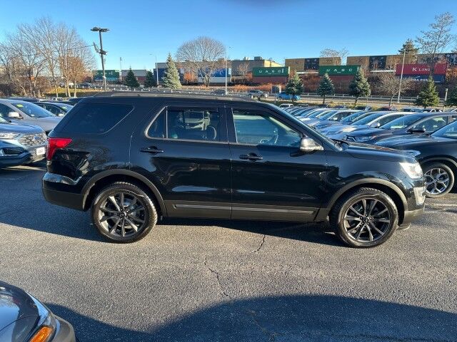 2017 Ford Explorer XLT Worcester MA