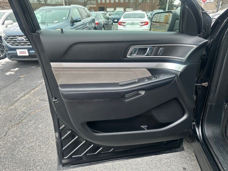 2017 Ford Explorer XLT Worcester MA