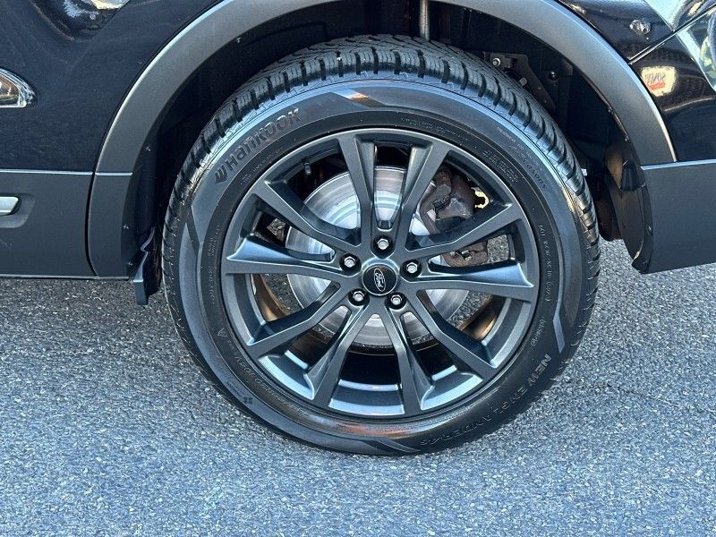 2017 Ford Explorer XLT Worcester MA 2017 Ford Explorer XLT Worcester MA