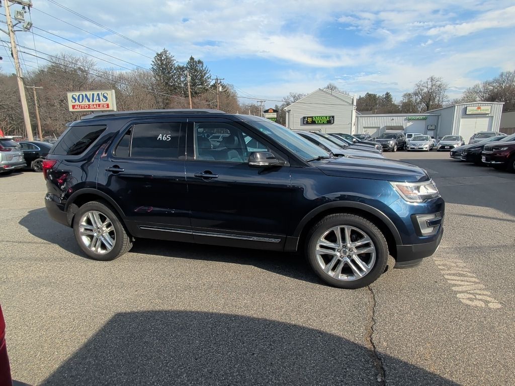 2017 Ford Explorer XLT Worcester MA