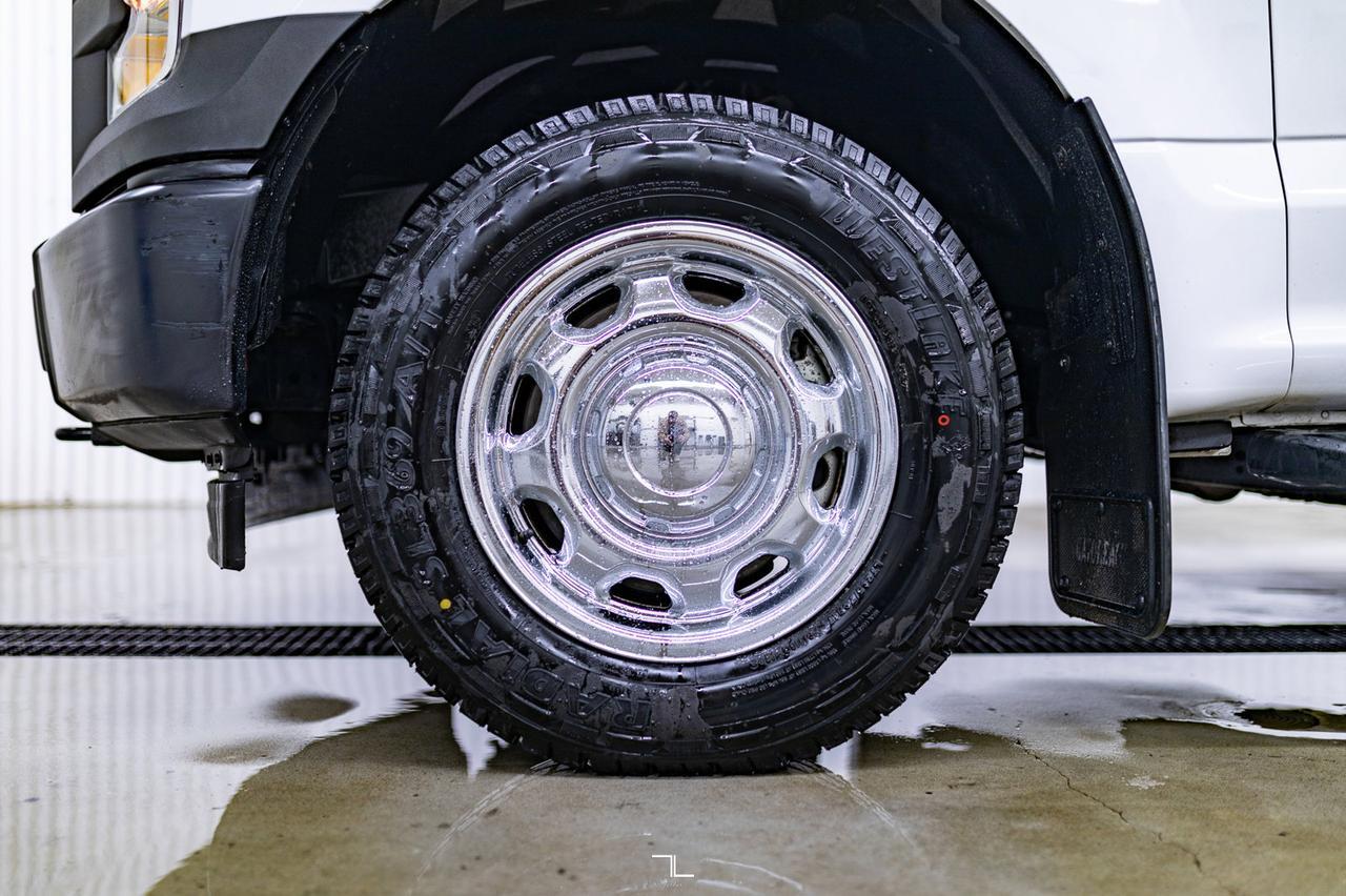 2017 Ford F-150 4x4 Reg Cab XL Longbox Red Deer AB