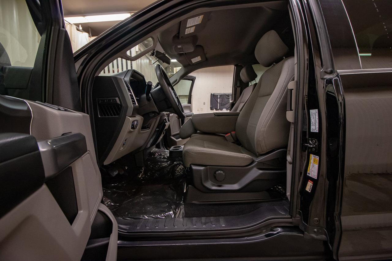 2017 Ford F-150 4x4 Super Cab XLT Red Deer AB