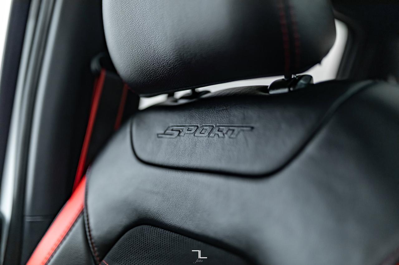 2017 Ford F-150 4x4 Super Crew Lariat FX4 Appearance PKG Leather Roof Nav Red Deer AB