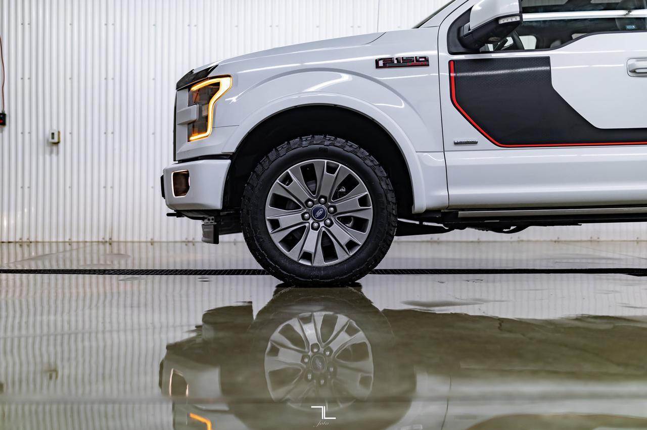 2017 Ford F-150 4x4 Super Crew Lariat FX4 Appearance PKG Leather Roof Nav Red Deer AB